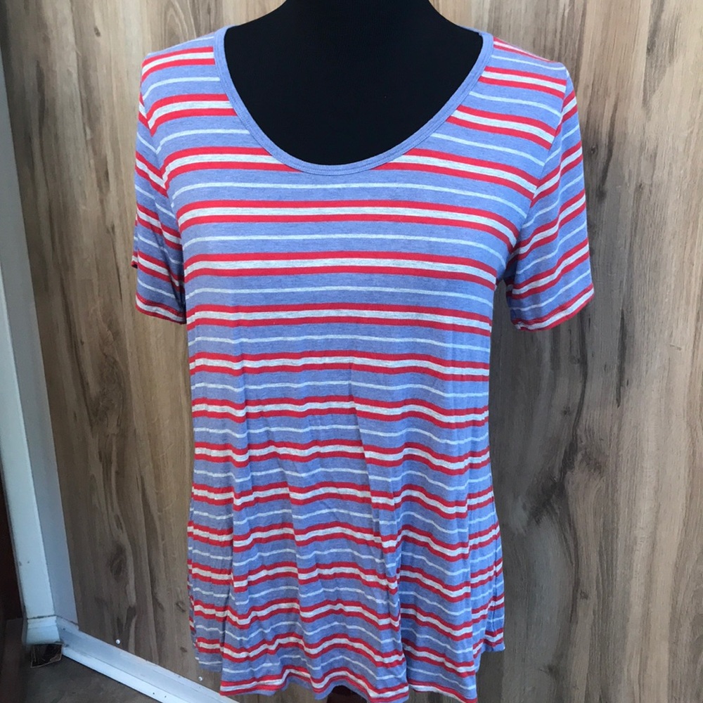 LuLaRoe Classic Tee Excellent Condition